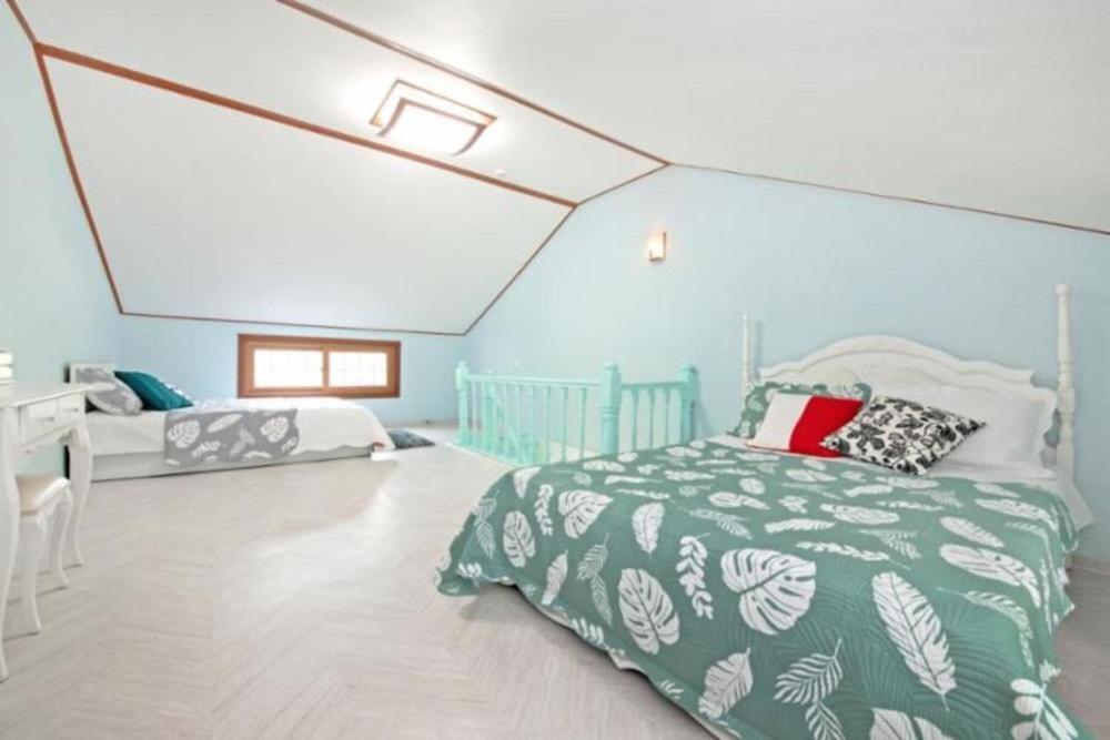 Eoullim Pension Starlight Yard Pyeongchang Room photo